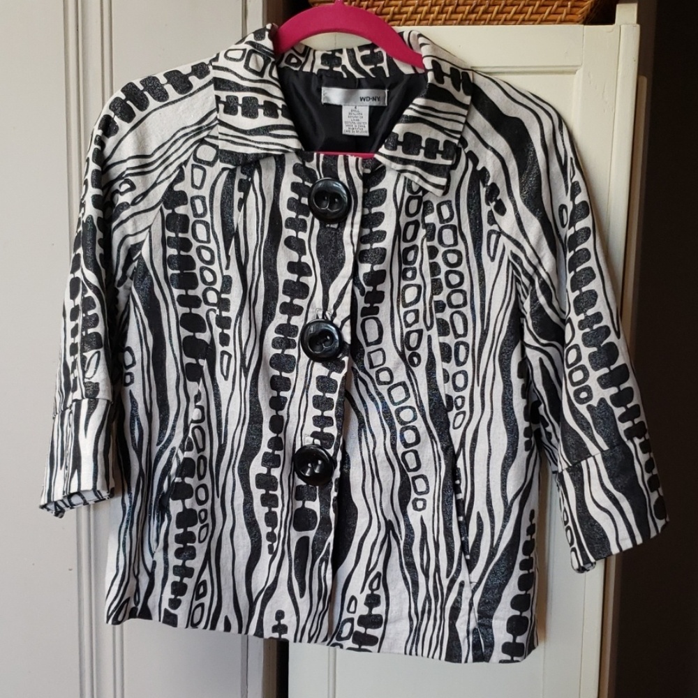 WD•NY Dressy Ladies Top Linen Jacket size 4